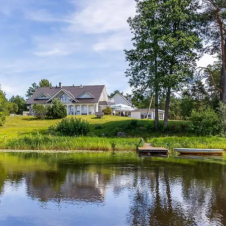 Seto Man Puhkekeskus Värska