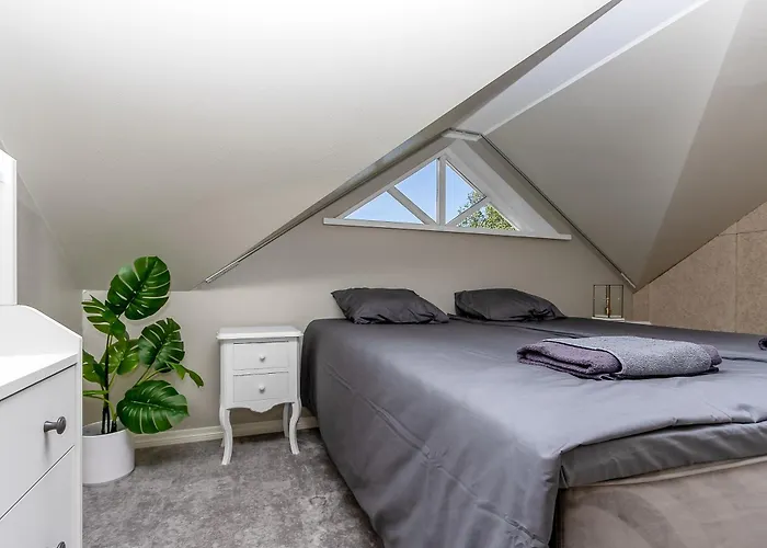 Seto Man Puhkekeskus Вярска